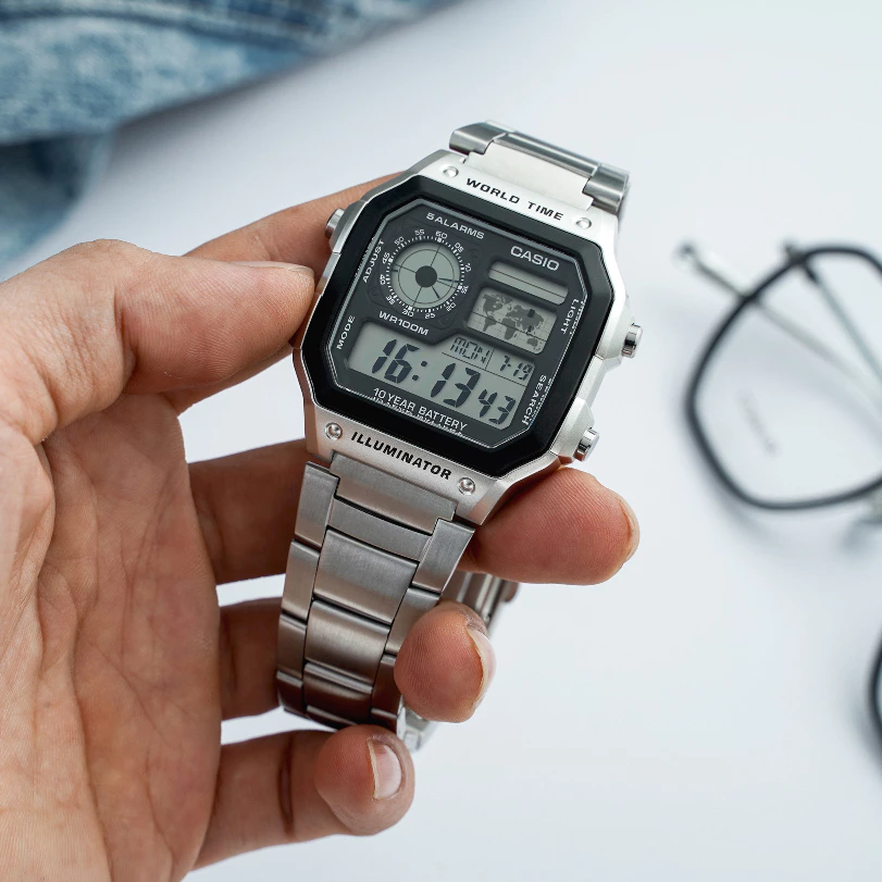 Đồng Hồ Casio Nam Điện Tử AE-1200WHD-1AVDF Mặt Vuông Dây Kim Loại