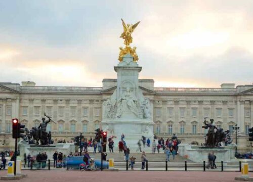 Tham quan Cung điện Buckingham và khu vực Westminster, London