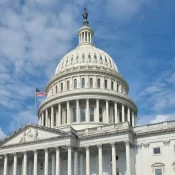 Bầu cử giữa kỳ Mỹ 2026 tại tòa nhà Quốc hội Capitol
