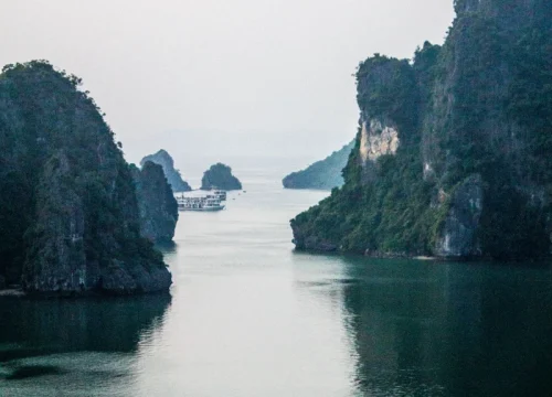 Việt Nam — điểm đến du lịch hàng đầu châu Á 2026